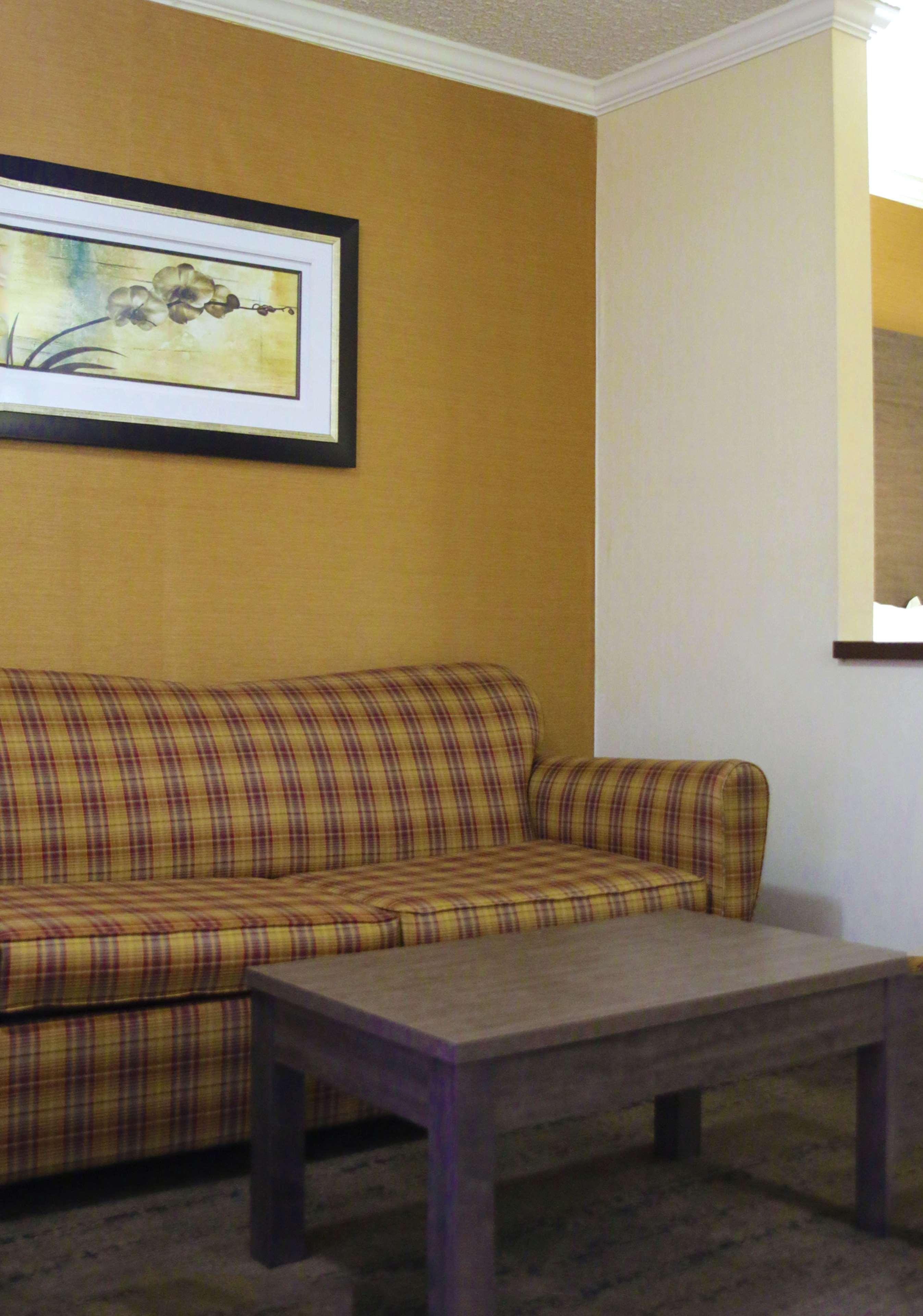 Best Western PLUS Galleria Inn&Suites Cheektowaga Exterior foto